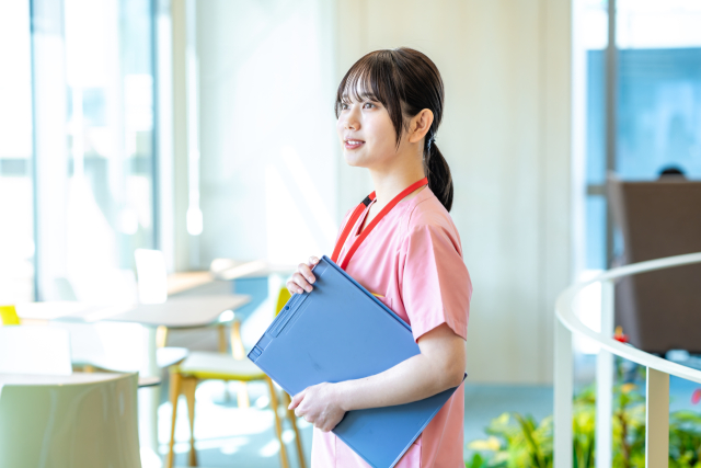 正社員 看護師 クリニック求人イメージ