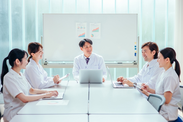 正社員 看護師 企業求人イメージ