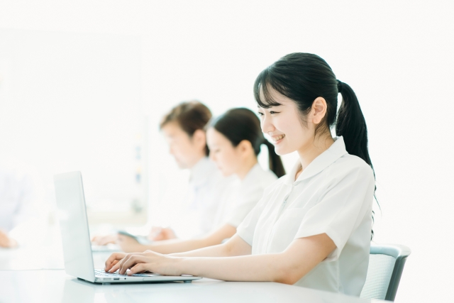 正社員 医療事務 病院の求人情報イメージ1